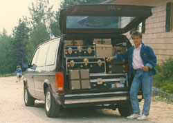 Tous les télescope sont transportés par une mini-van